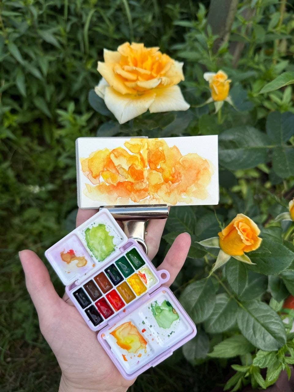 🎨 Мы уже показывали эту акварель, помните наши посты с выкрасками от Гульнары